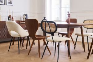 Chaises design en tissu effet laine bouclée blanc, métal noir et cannage rotin (lot de 2) SWANN