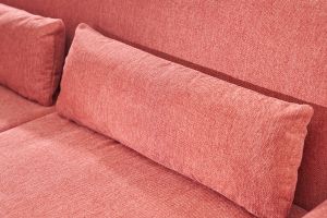 Canapé scandinave 3 places en tissu effet velours texturé terracotta et bois clair YOKO