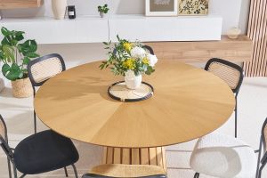 Table à manger ronde en bois clair chêne D137 cm DITA