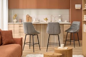 Tabourets de bar pivotants 360° en tissu effet velours texturé gris et métal H66 cm (lot de 2) ALESS