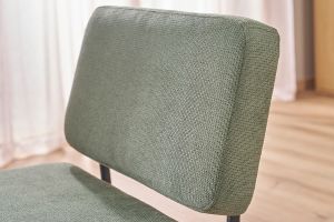 Fauteuil en tissu chenille vert kaki et métal noir VEDANA