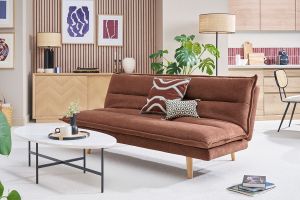 Canapé convertible 3 places en tissu chenille terre brûlée et bois clair BINGO