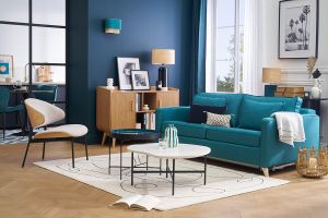 Fauteuil en tissu effet velours texturé beige, bois clair et métal noir FABULO