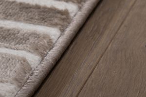 Tapis graphique rectangulaire taupe 160 x 230 cm MAGNUS