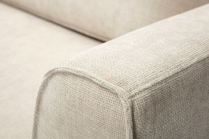 Canapé d'angle gauche design en tissu effet velours texturé beige 3 places GRAMMY
