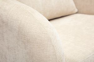 Fauteuil convertible en tissu effet velours texturé beige MAHAUT