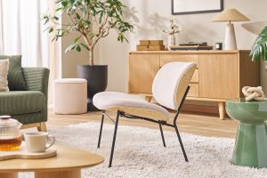 Fauteuil en tissu effet velours texturé gris et métal noir SHELBY