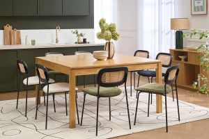Table à manger carrée bois clair L140 cm SYLVA