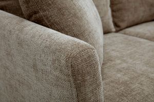 Canapé scandinave déhoussable 2 places en tissu effet velours texturé taupe et bois clair OSLO