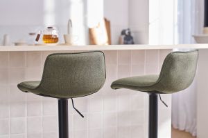 Tabourets de bar réglables pivotants 360° en tissu vert kaki et métal noir (lot de 2) BOOST