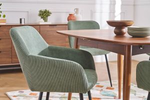 Chaises en tissu velours côtelé vert kaki et métal noir (lot de 2) LAURETTE