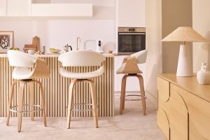 Tabouret de bar design noir et bois foncé 65 cm pivotant 360° ARAMIS