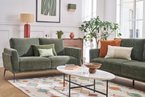 Canapé design 2 places en tissu effet velours vert kaki et métal noir MOSCO