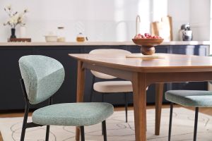 Chaises en tissu effet velours texturé vert céladon et métal noir (lot de 2) BREKA