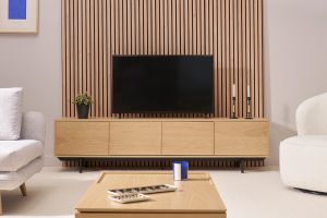 Meuble TV finition bois chêne et métal noir L200 cm MANNY