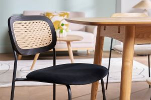 Chaises design en velours noir, métal noir et cannage rotin (lot de 2) MIRANDA