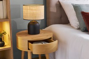 Tables de chevet rondes en bois clair avec tiroir (lot de 2) JUDITH