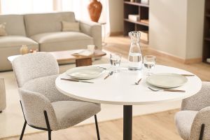 Table à manger design ronde blanche et métal noir D90 cm CALISTA
