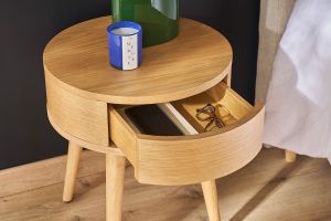 Tables de chevet rondes en bois clair avec tiroir (lot de 2) JUDITH