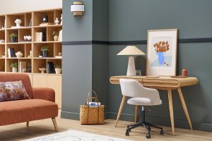 Chaise de bureau à roulettes design en tissu effet velours texturé beige et métal noir JESSY