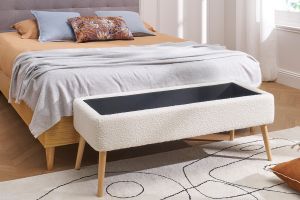 Banc coffre effet laine bouclée blanc et bois clair massif L120 cm LARS