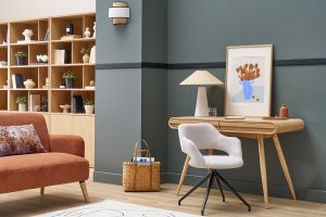 Chaise pivotante 360° en tissu effet velours texturé beige et métal noir JESSY