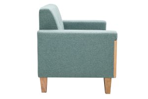 Canapé scandinave 2 places en tissu vert de gris et bois clair FJORD