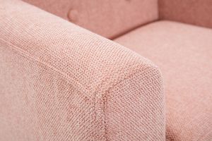 Fauteuil enfant scandinave en tissu effet velours texturé rose et bois clair NORKID