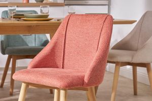 Chaises scandinaves en tissu effet velours texturé terracotta et bois clair (lot de 2) HIGGINS
