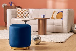Pouf rond en velours bleu marine et métal doré D40 cm AMAYA