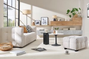 Pouf repose-pieds design en tissu effet velours texturé beige CORTO