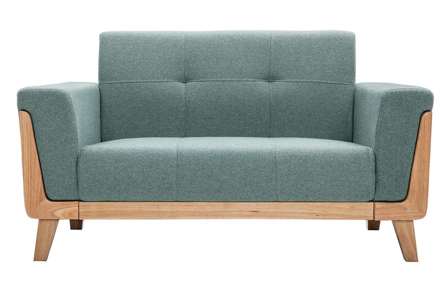 Canapé scandinave 2 places en tissu vert de gris et bois clair FJORD