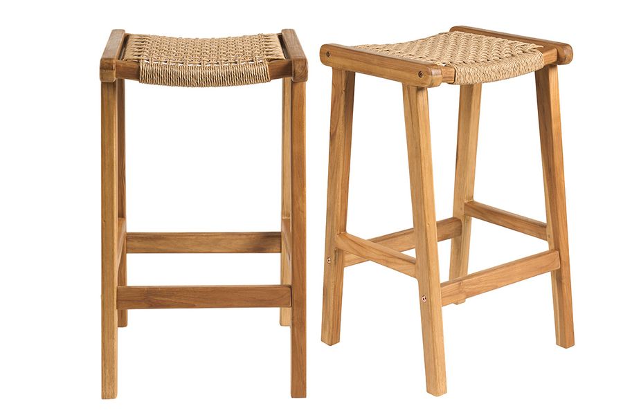 Sgabelli da bar etnici da esterno in legno massello di teak e intreccio di rattan H66 cm (set di 2) GAWA