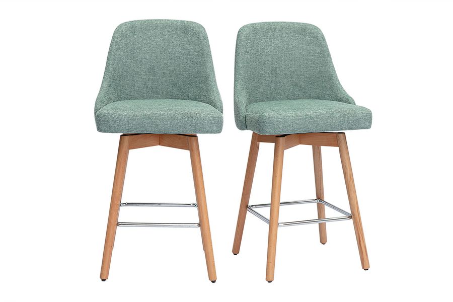 Tabourets de bar scandinaves pivotants 360° en tissu effet velours texturé vert céladon et bois hêtre massif H65 cm (lot de 2) HASTA